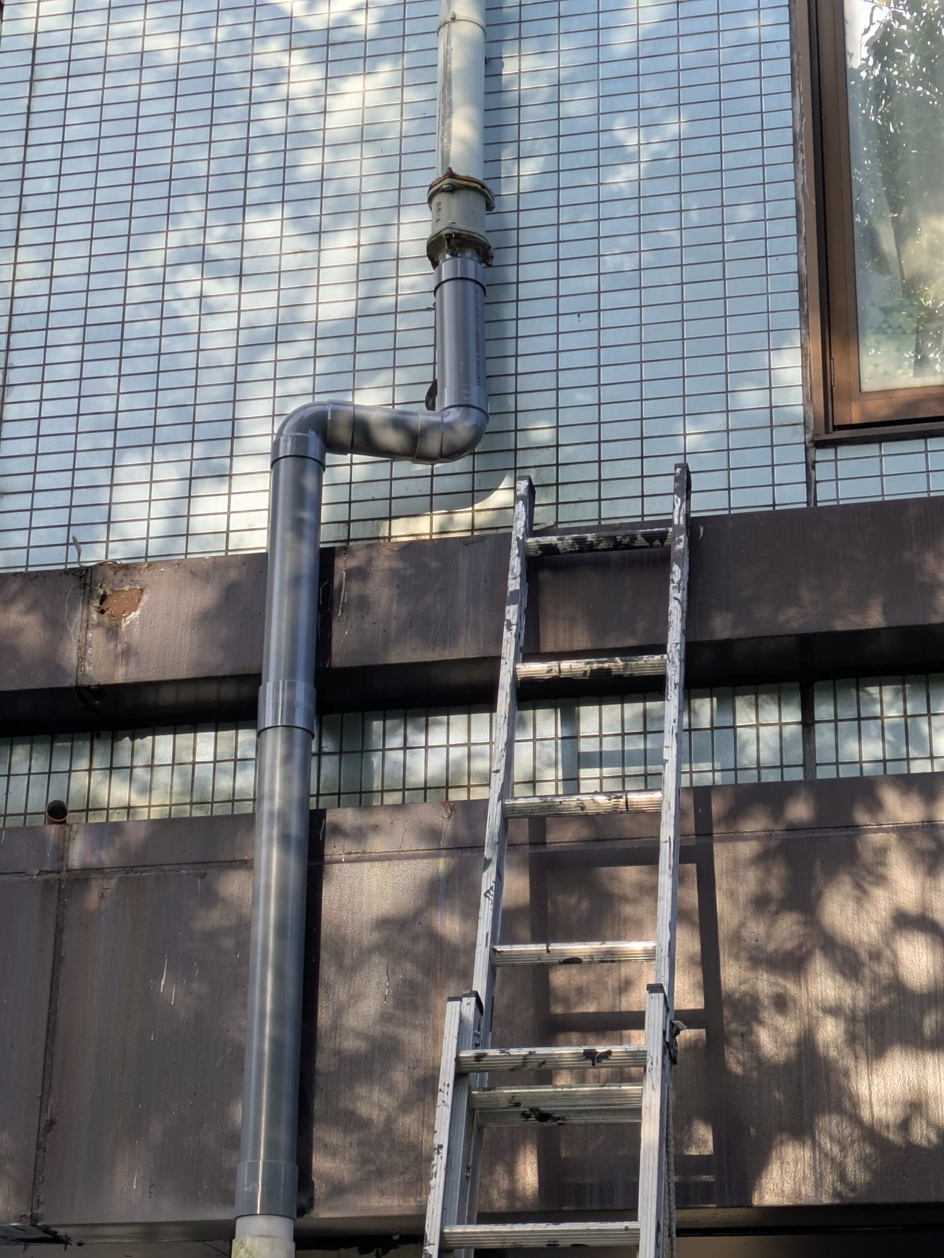 滝沢市狼久保 雨樋修理